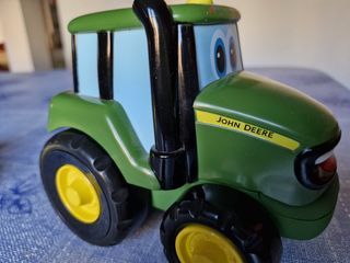 Tractor juguete Tom John Deere