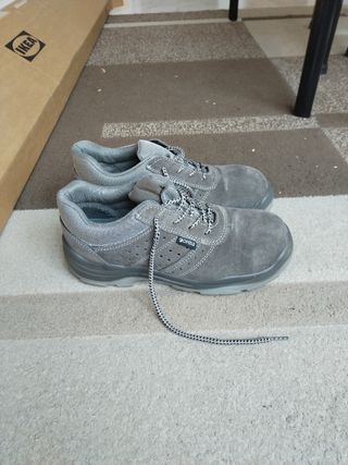 Zapatos de seguridad gris OFMA