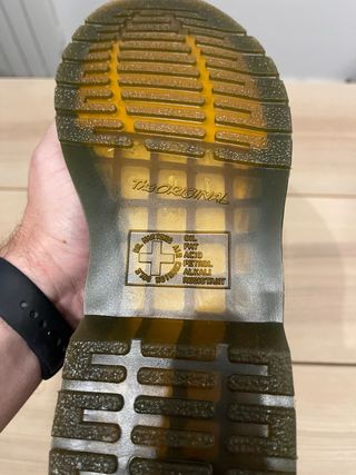 sin usar Dr Martens Talla 45 NUEVAS