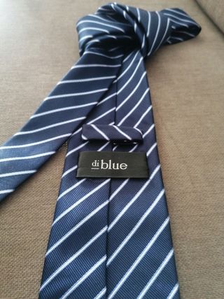 Corbata hombre .
