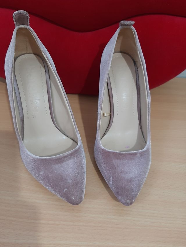 Zapatos tacón velvet bershka