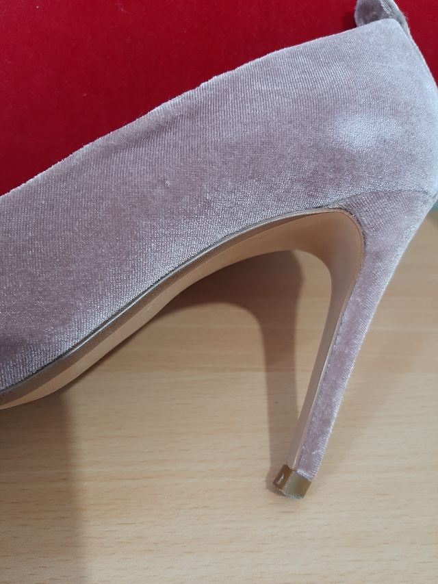 Zapatos tacón velvet bershka