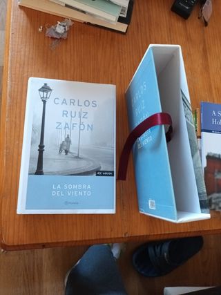 Estuche La Sombra del Viento ((Fuera de colección))