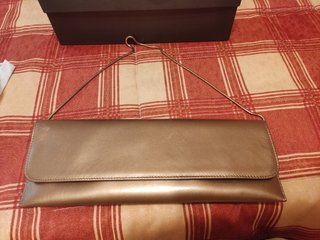 Borsa e scarpe color rame
