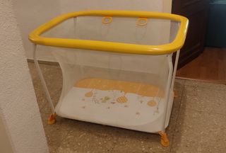 Parque infantil para bebés / corralito