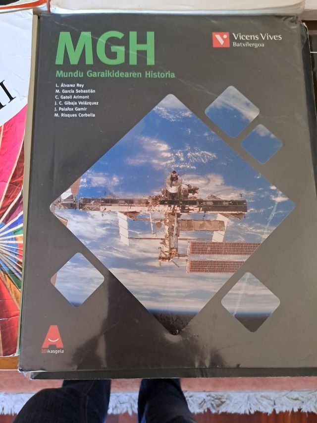 Libros de batxiller euskera