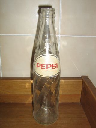 Botellas de cristal de Pepsi Cola (Albacete capita