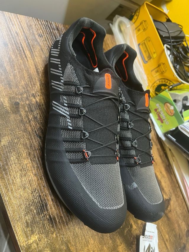 Dmt pogis 2025 negras