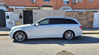 Mercedes-Benz Clase C 220 Avantgarde AMG
