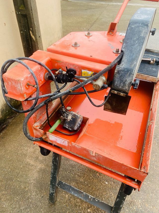 Mesa cortadora Husqvarna TS350E