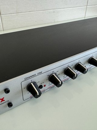 DBX 234xs Crossover