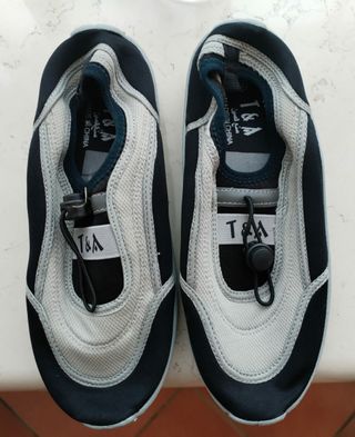 Scarpe per Aquagin piscina