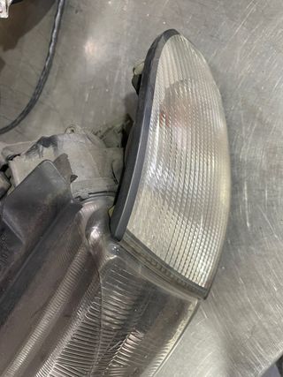Faro audi a4 b5