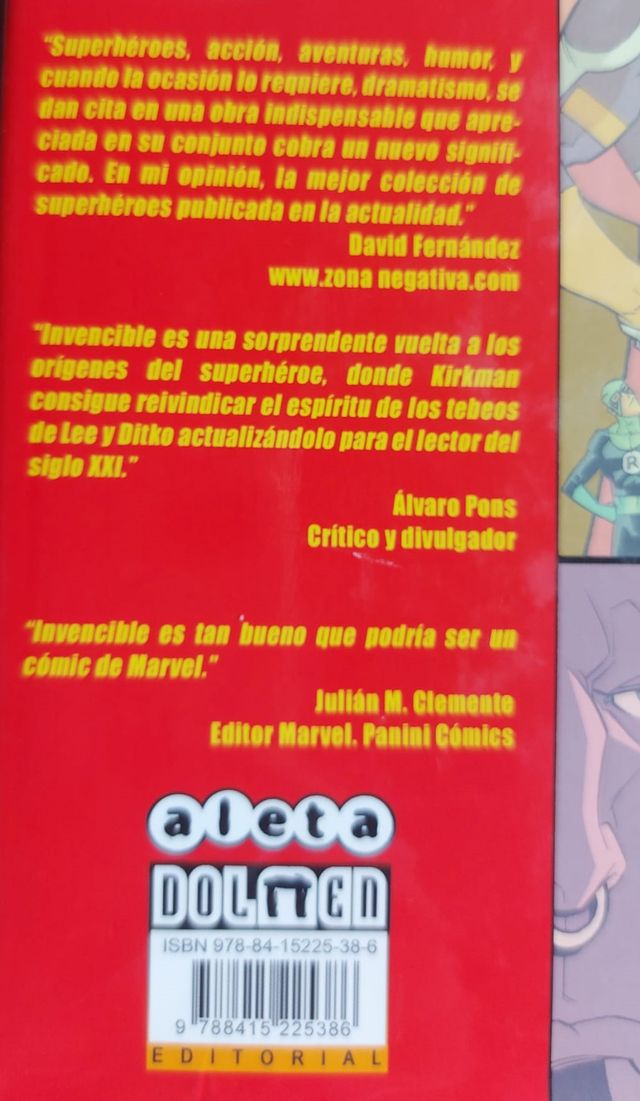 Invencible Ultimate Collection Tomos 1 2 y 3