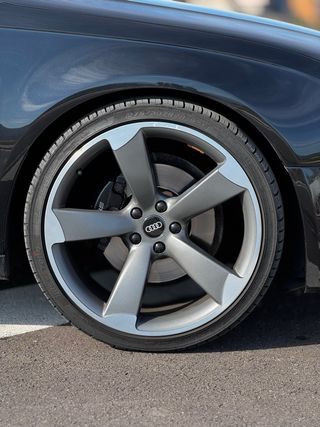 Audi A4 2014 rs 3000 tdi 