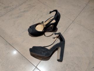 Zapatos de tacón y plataforma