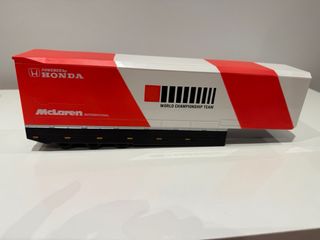 Maqueta camión Renault Scuderia Honda McLaren
