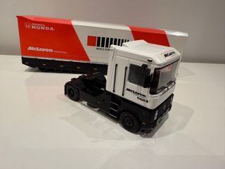 Maqueta camión Renault Scuderia Honda McLaren