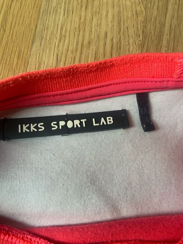 Sudadera IKK. Talla 5 y 6 años