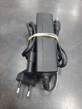 Altavoz Sony SRS-BTV25 con cable potencia