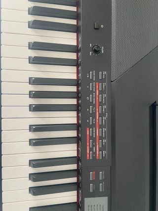 Teclado Thomann SP5600