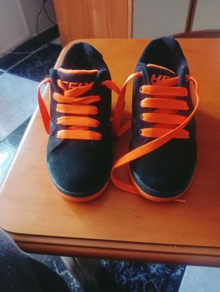 HEELYS Son número 32  pero la apli no me deja.