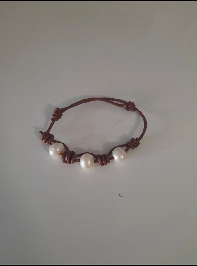 Pulsera con perlitas