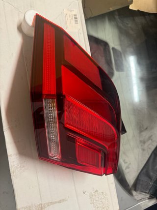 Piloto trasero izquierdo tiguan