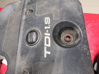 Tapa motor Seat