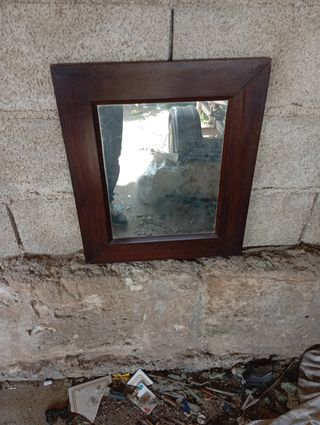 Espejo antiguo con cristal de plata