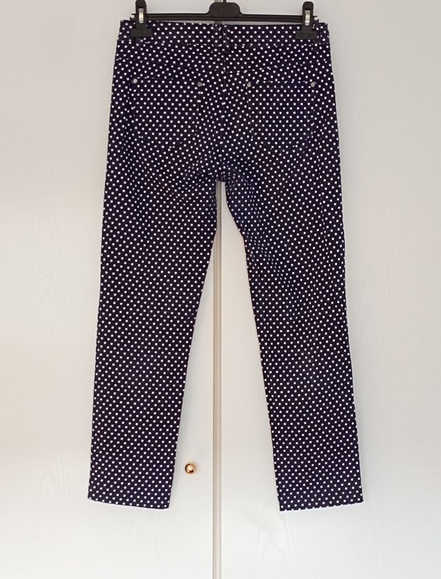 Pantalón azul marino con lunares blancos REBAJADO