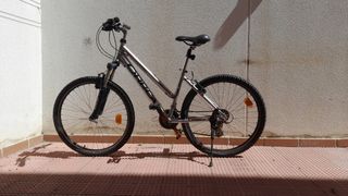 Bicicleta de paseo para mujer marca ORBEA