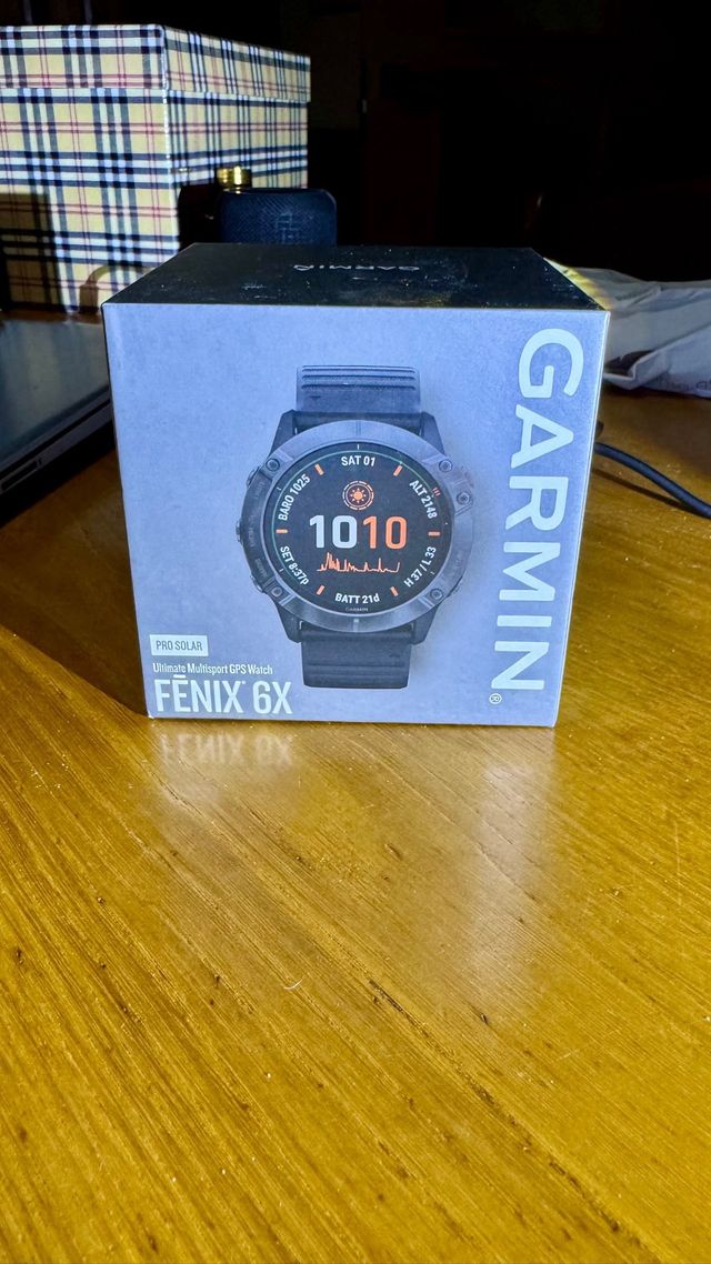 Reloj Garmin Fenix 6x Pro Solar Saphire