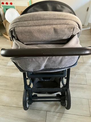 Carrito de bebé + Capazo+ patas INGLESINA!!