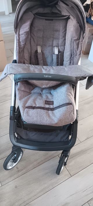 Carrito de bebé + Capazo+ patas INGLESINA!!