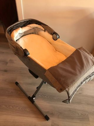 Carrito de bebé + Capazo+ patas INGLESINA!!