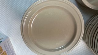 Vajilla cerámica 12 servicios. 53 piezas. Nueva