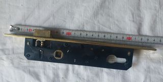 Cerradura LINCE para puertas de entrada