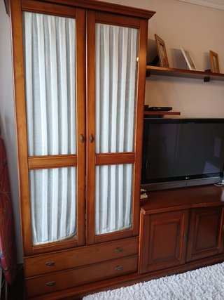 Mueble de salon en madera