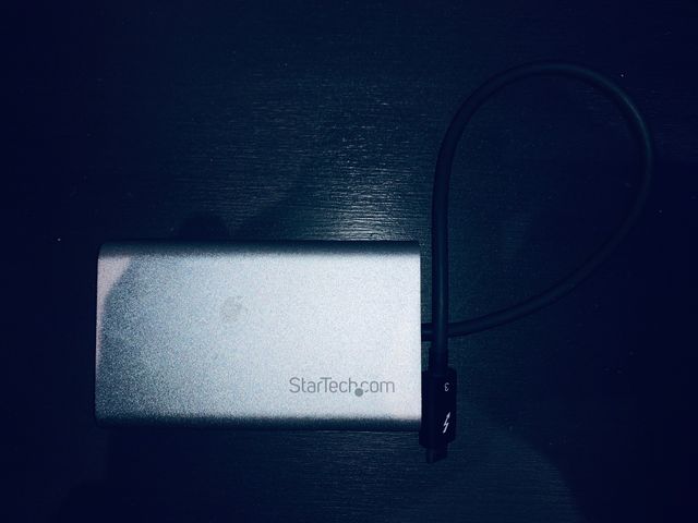 DOCK MONITOR Thunderbolt