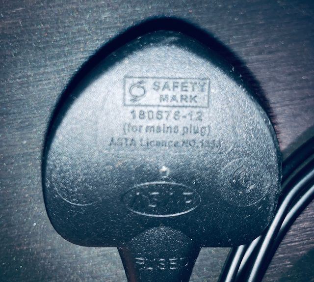 CAVO DI ALIMENTAZIONE UK (inglese)