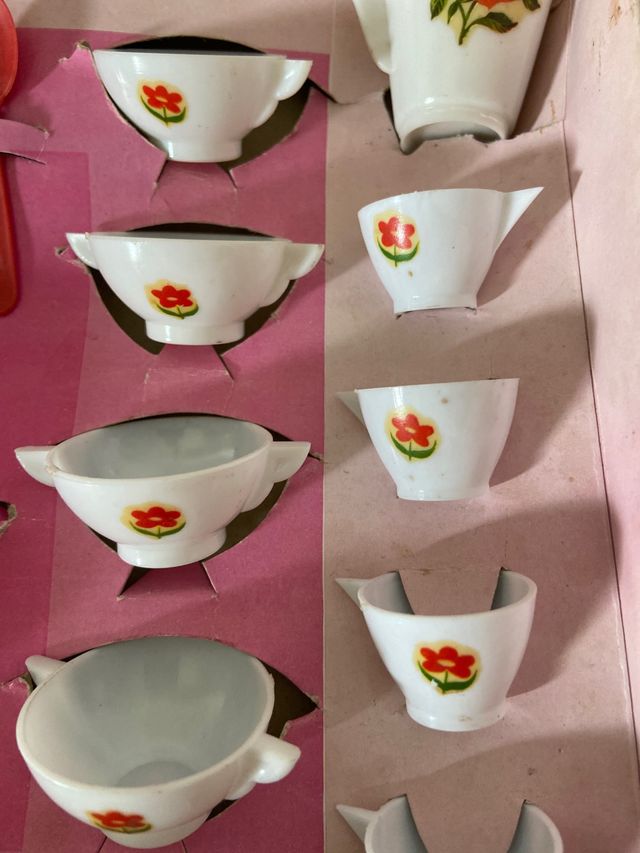 Antigua cocinita con su caja original. Años 80