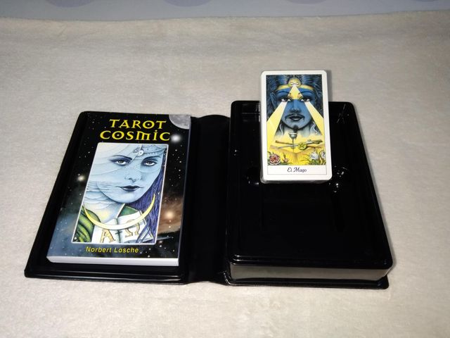 TAROT COSMIC