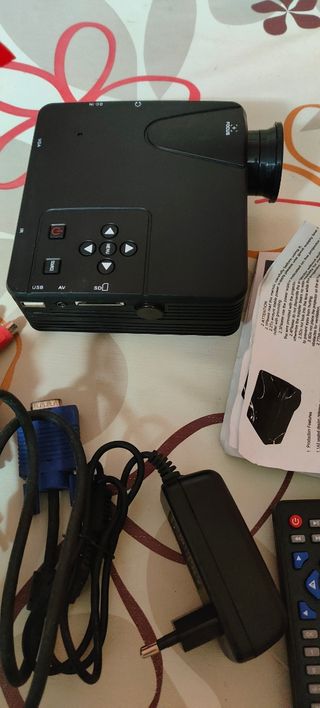 Mini proyector