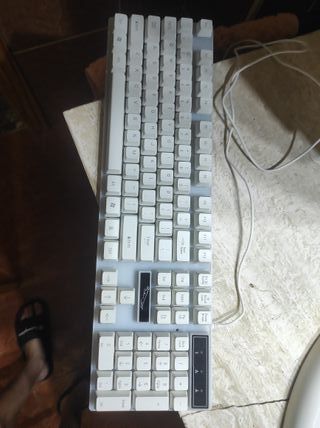 Teclado y ratón gaming