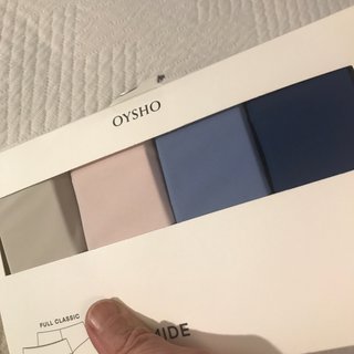 Caja con 4 braguitas Oysho NUEVAS