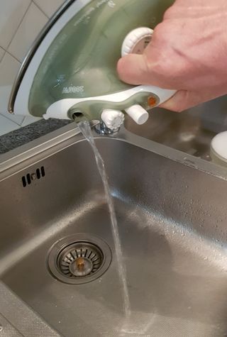 Ferro da stiro Bomann.