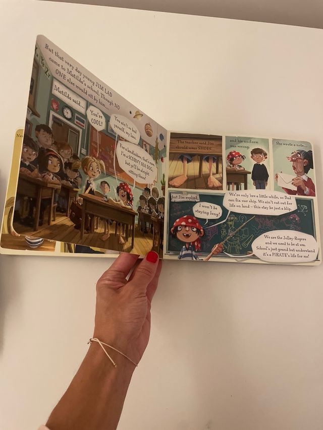 The piratea Next Door. INGLES