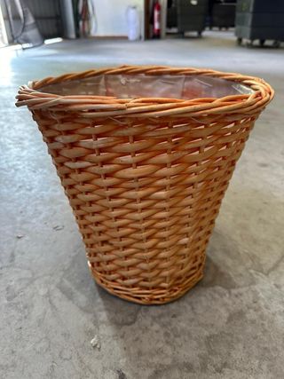 Papelera de mimbre
