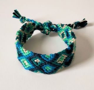 Bracciale cotone rombi blu
